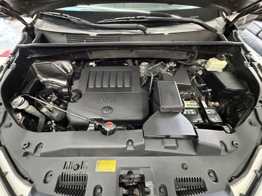 large car