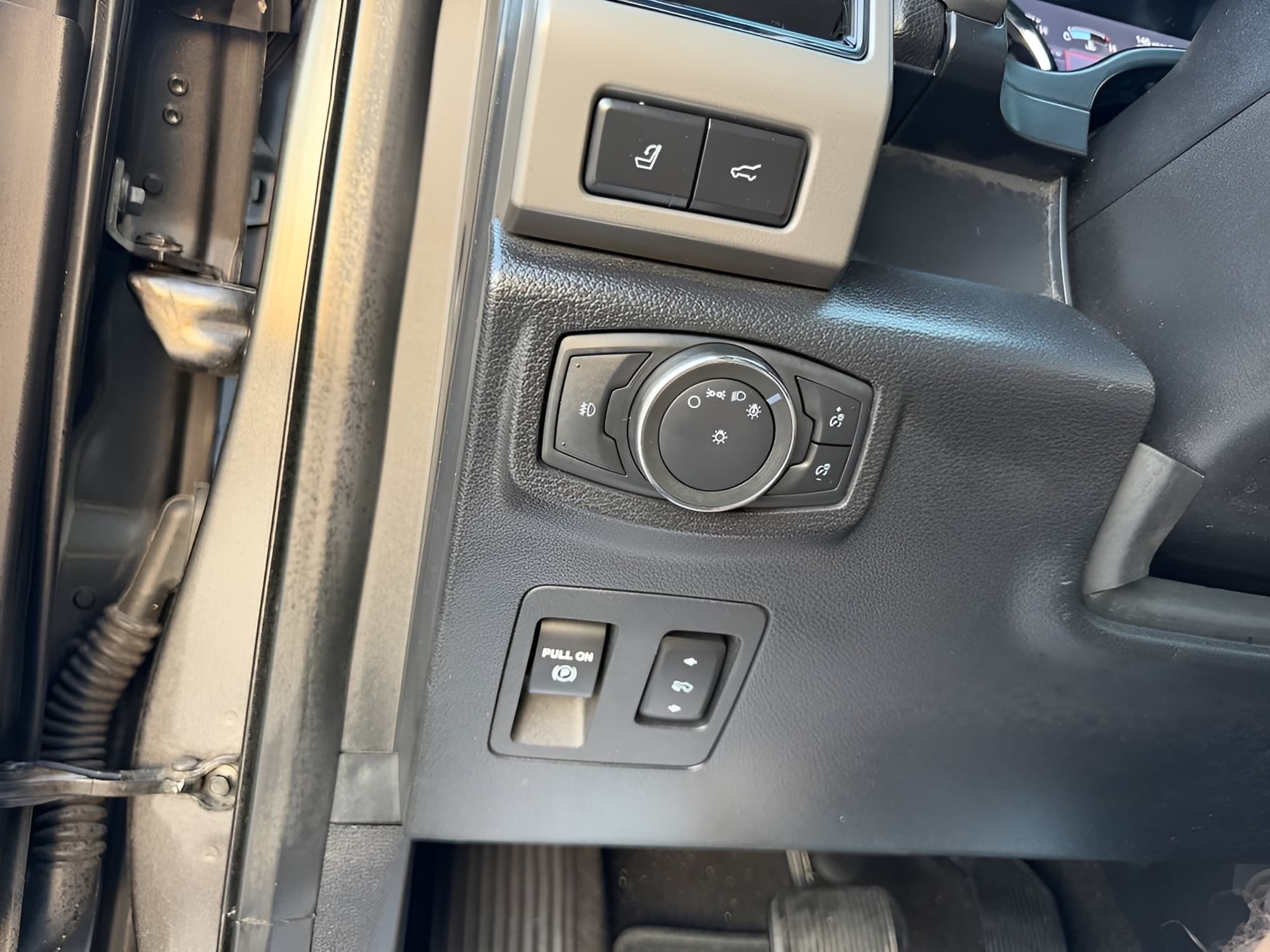 Vehicle photo