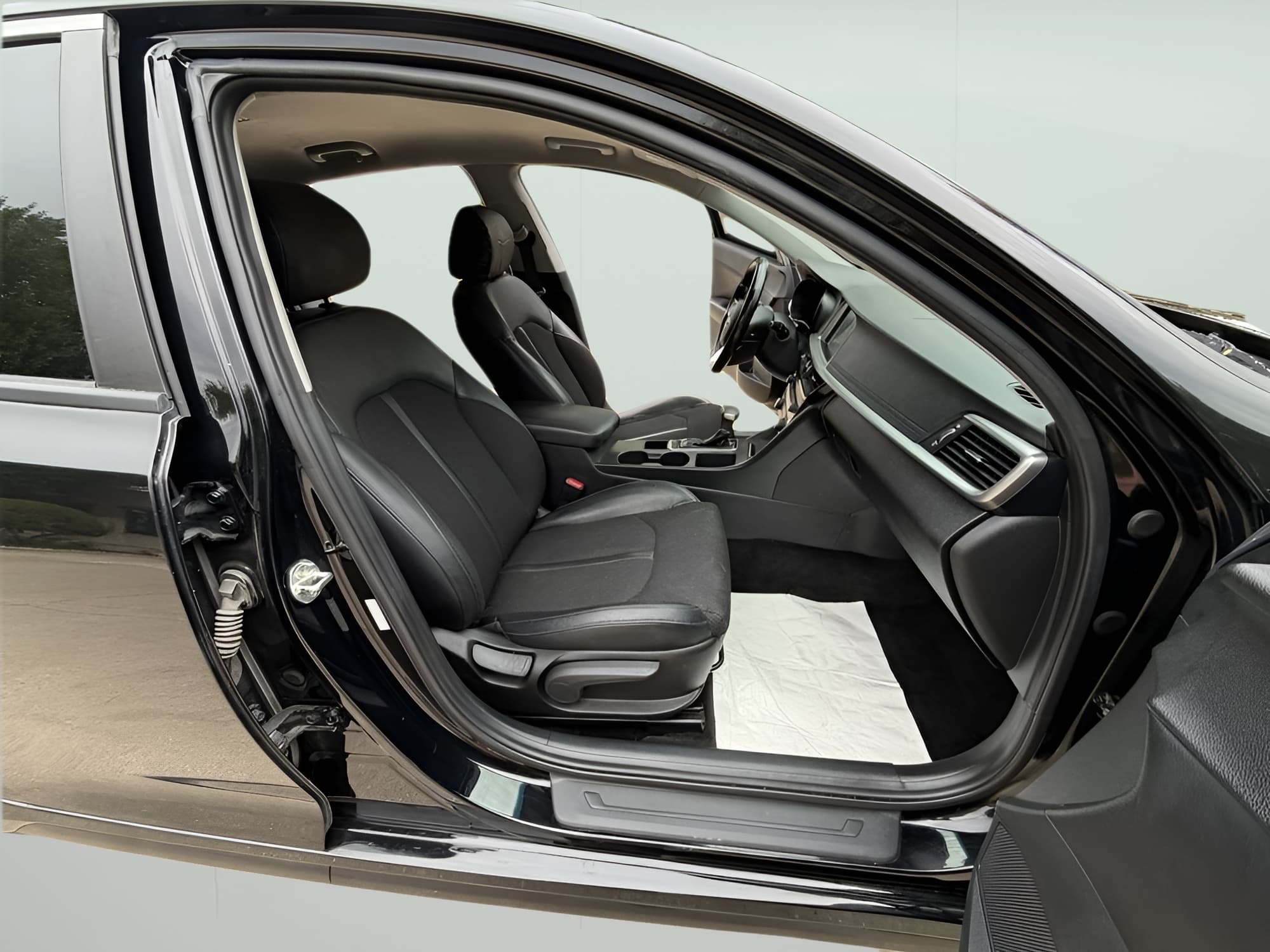 Vehicle photo