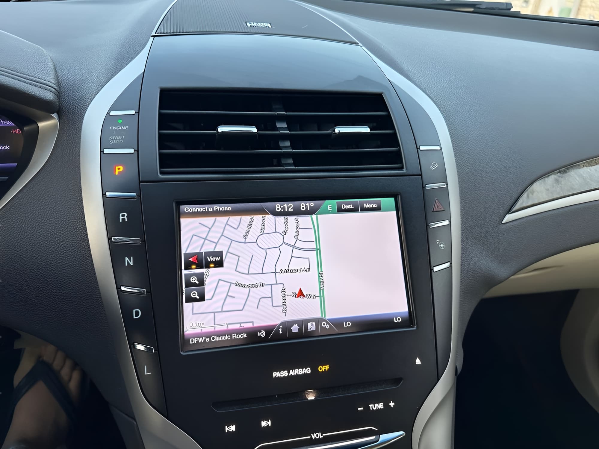 Vehicle photo