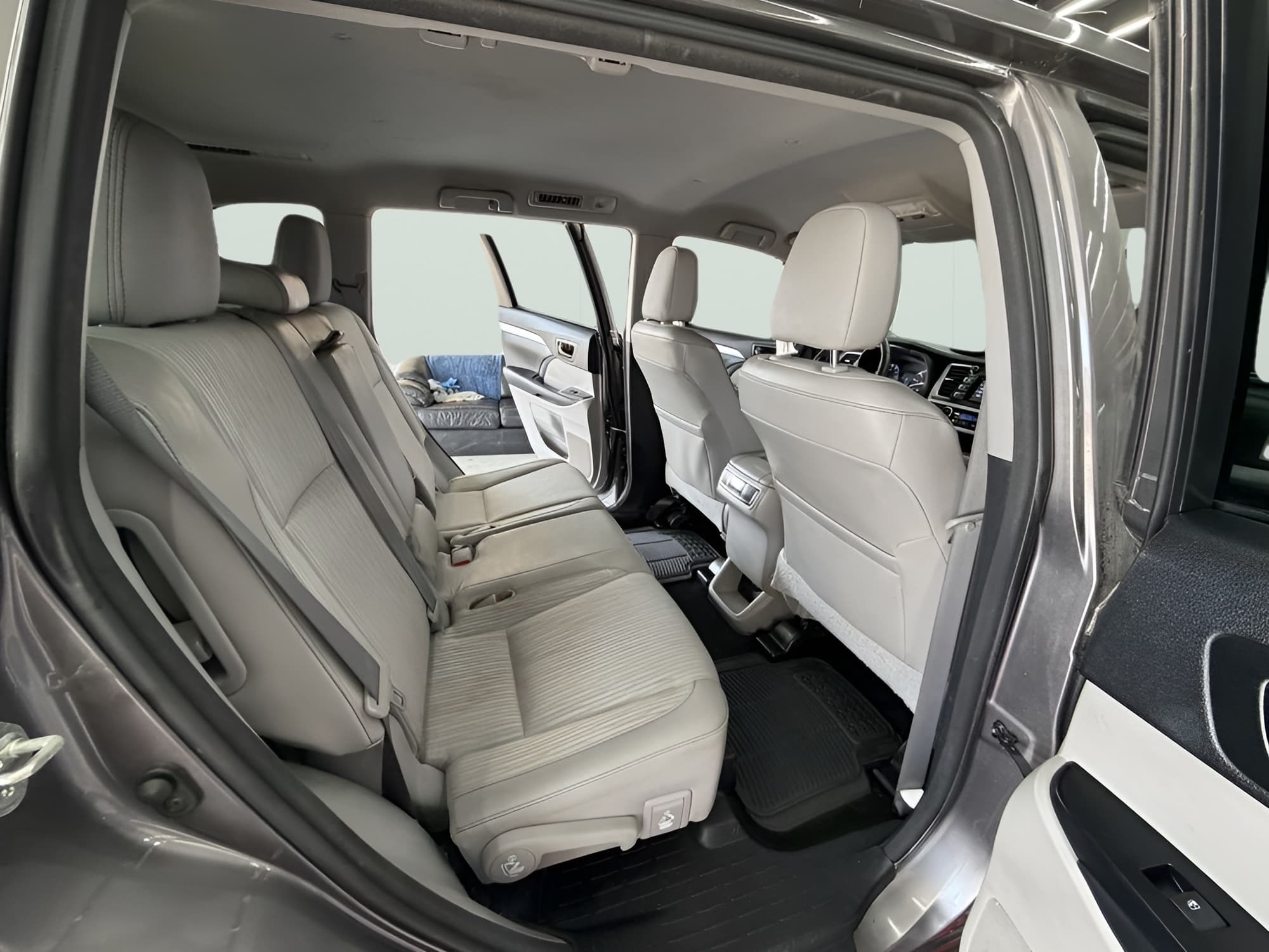 large car