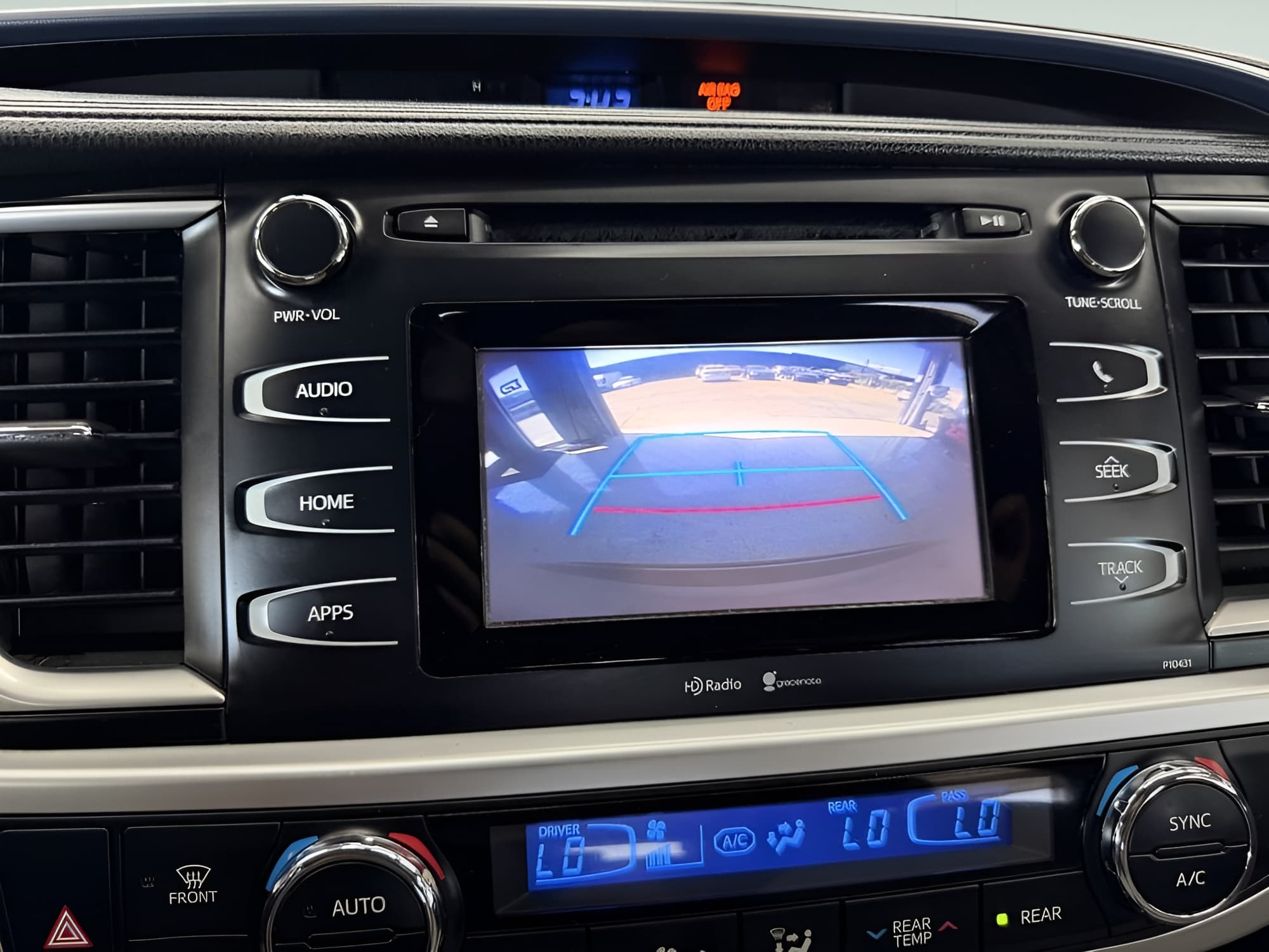 Vehicle photo