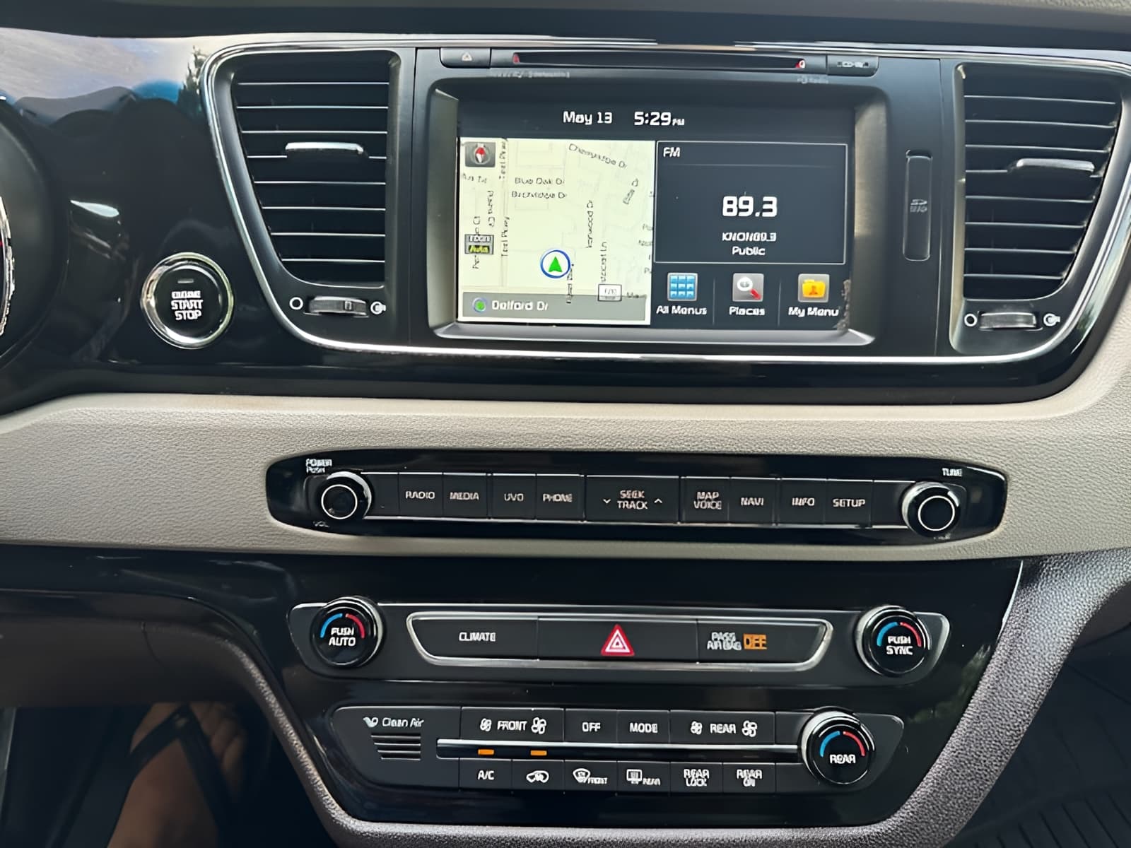 Vehicle photo