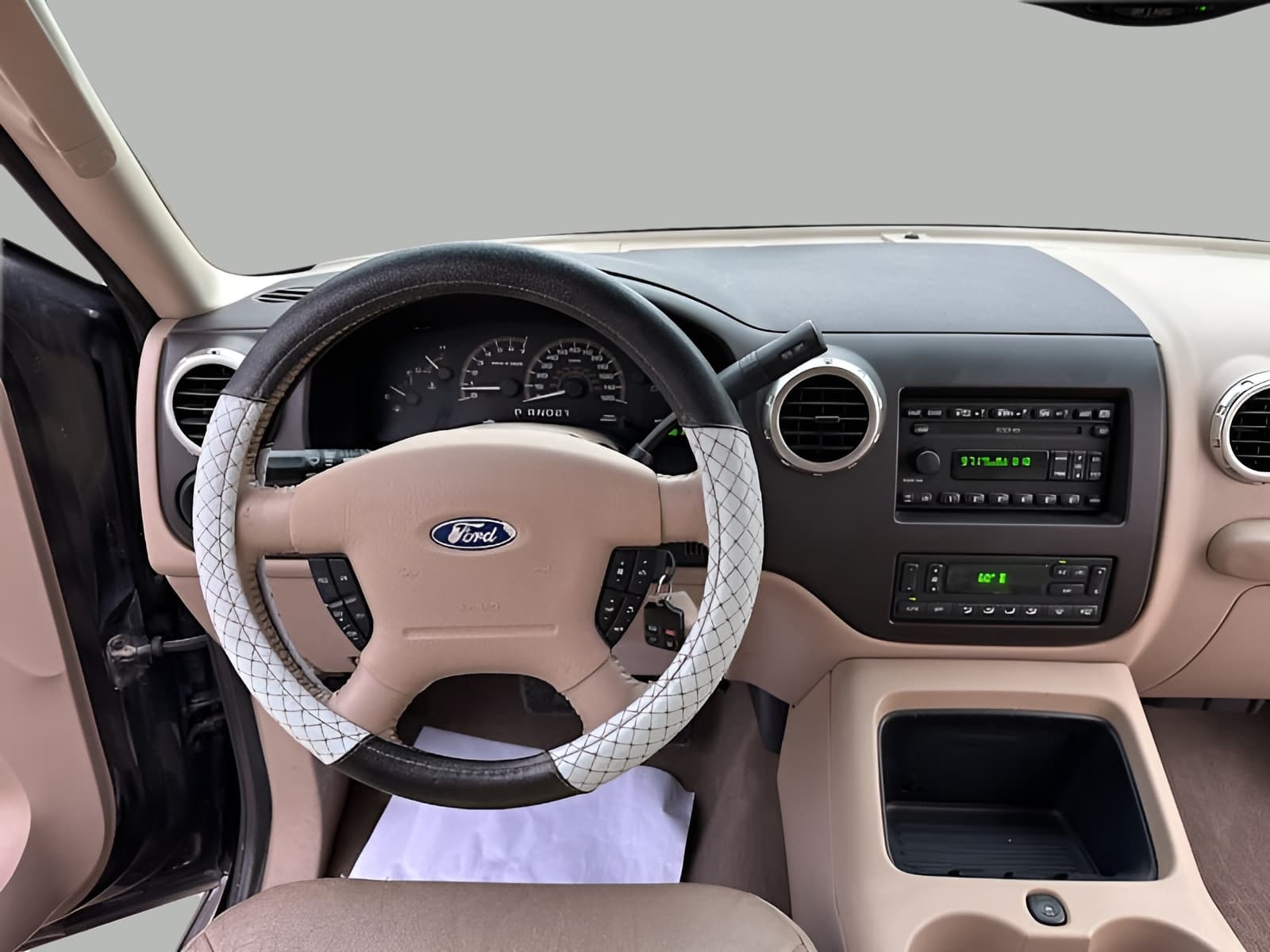 Vehicle photo