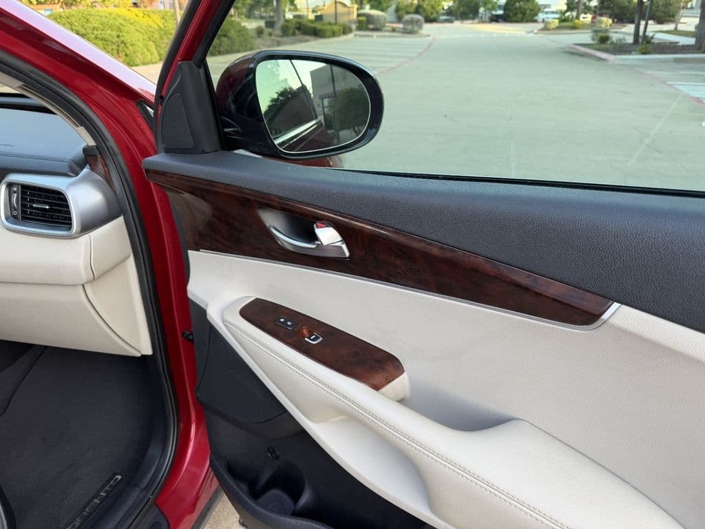 large car