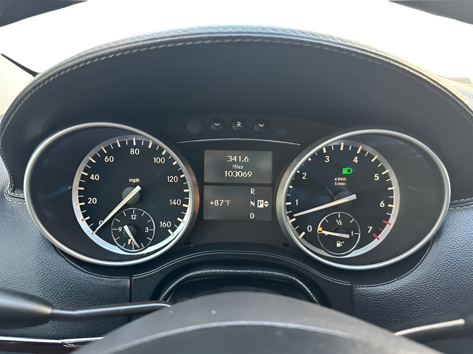 Vehicle photo