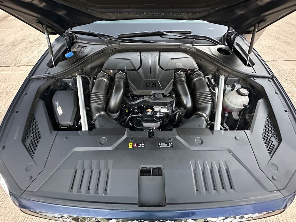 large car