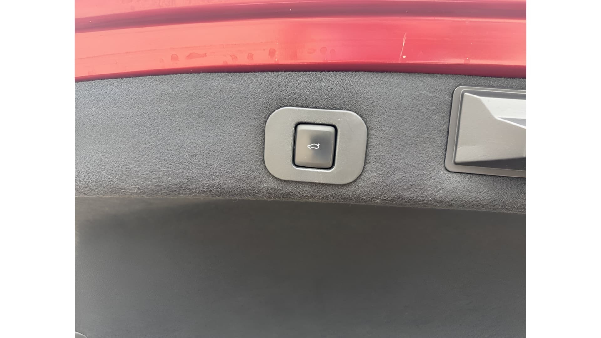 large car