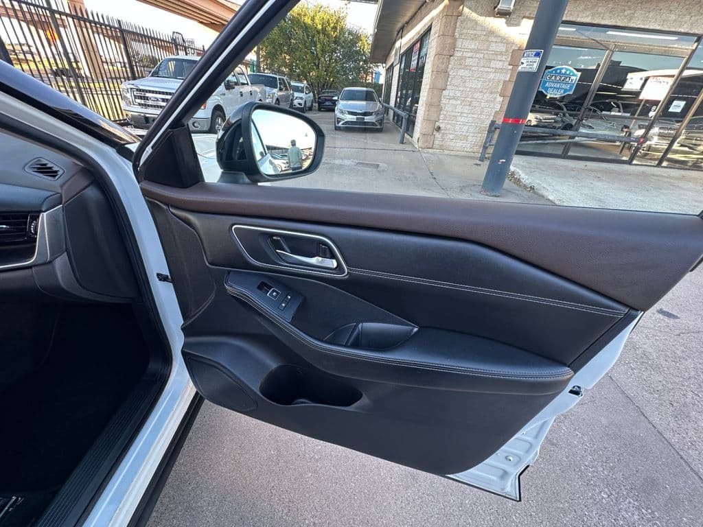 large car