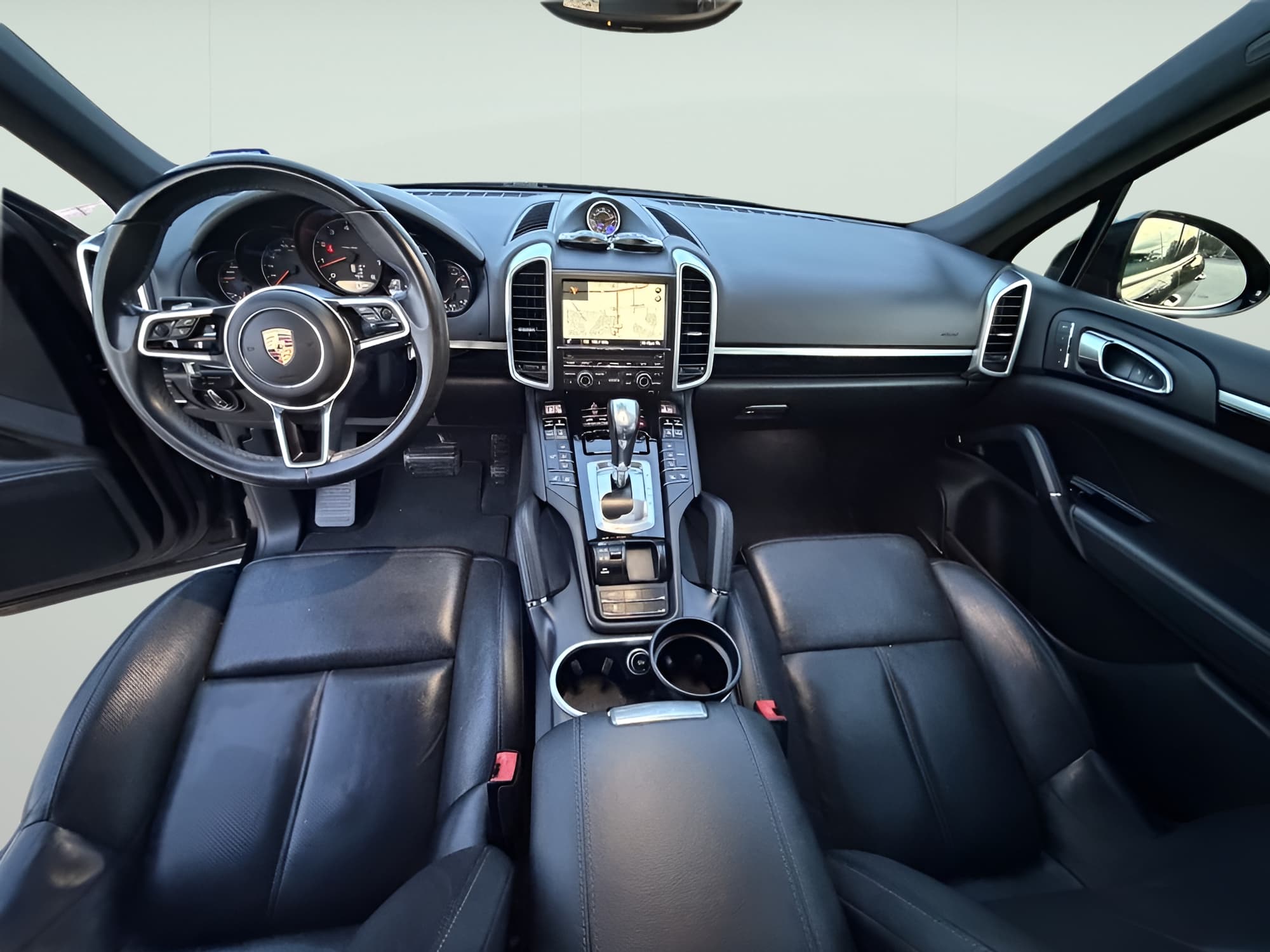 Vehicle photo