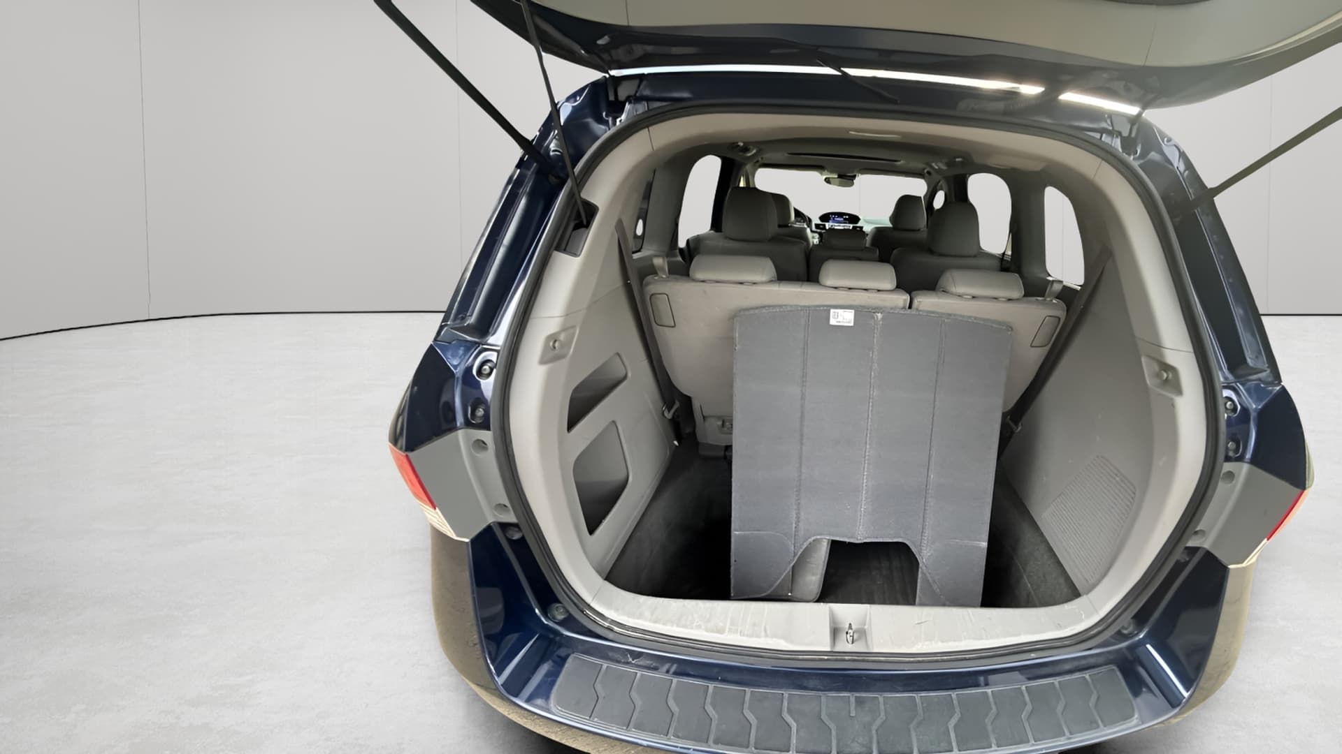 large car
