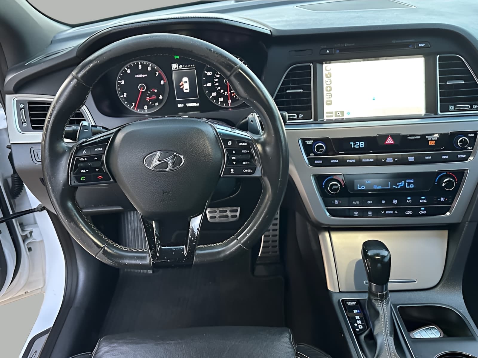 Vehicle photo
