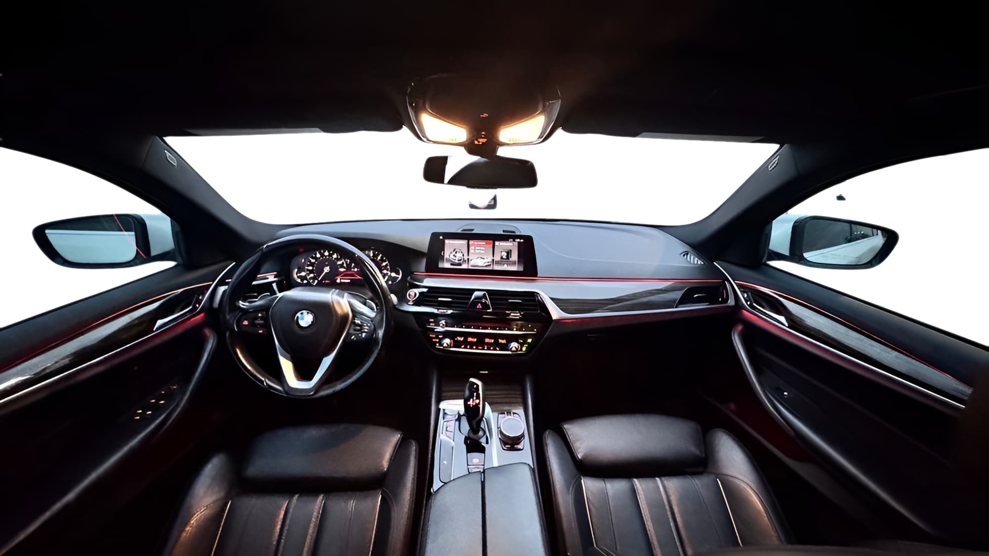 Vehicle photo