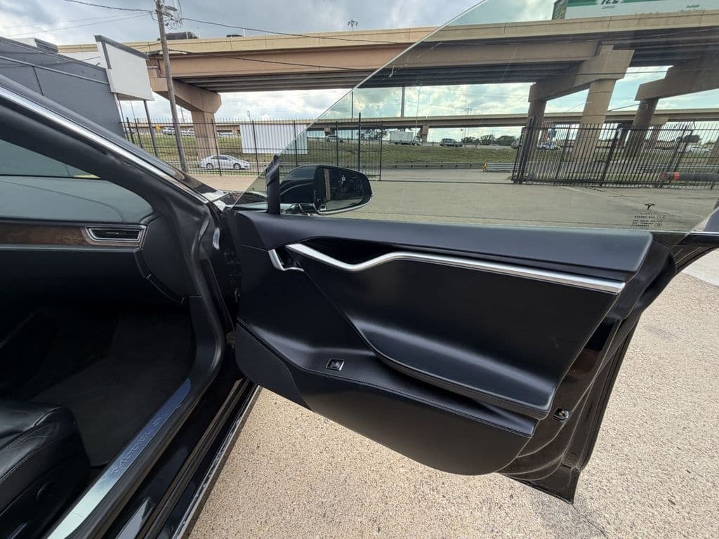 large car