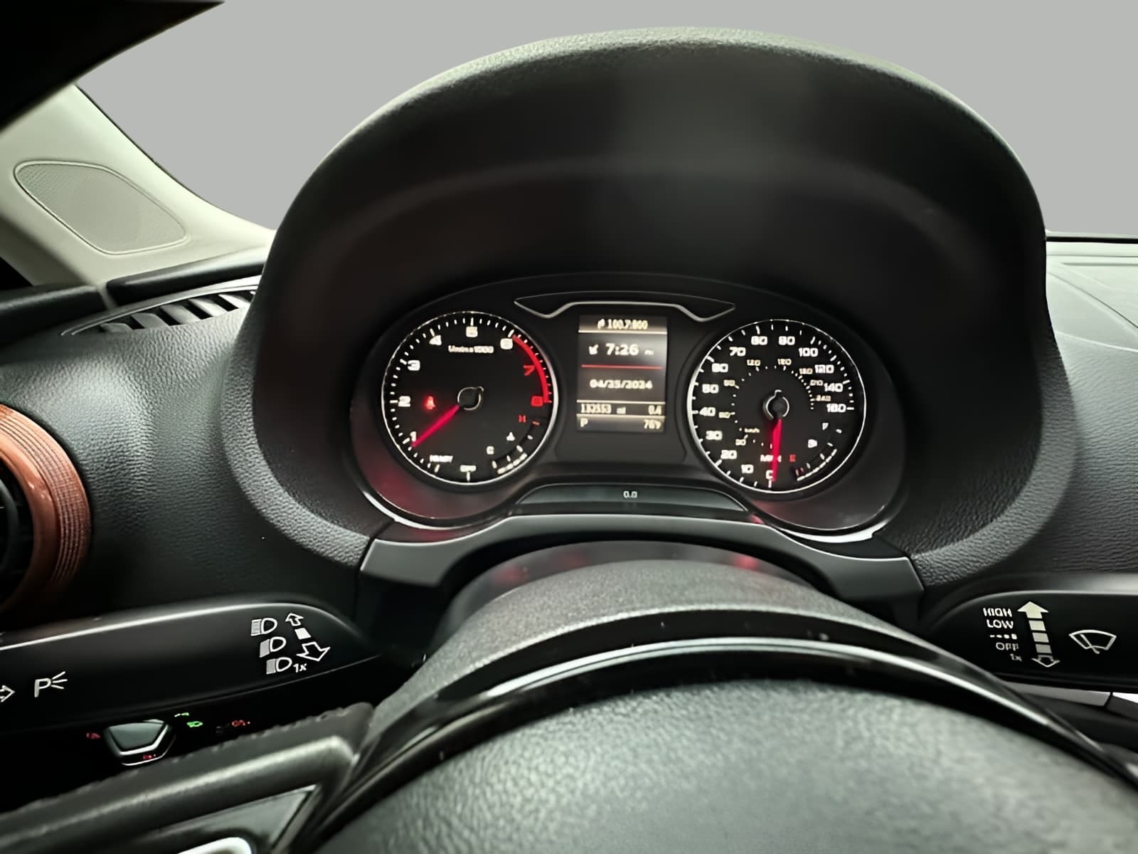 Vehicle photo