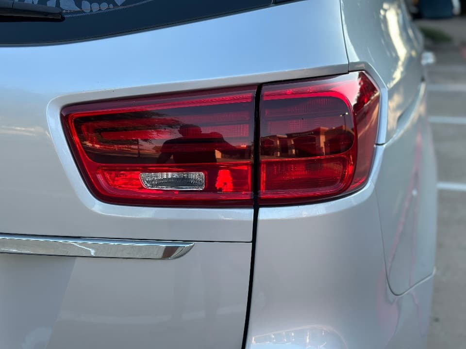 Vehicle photo