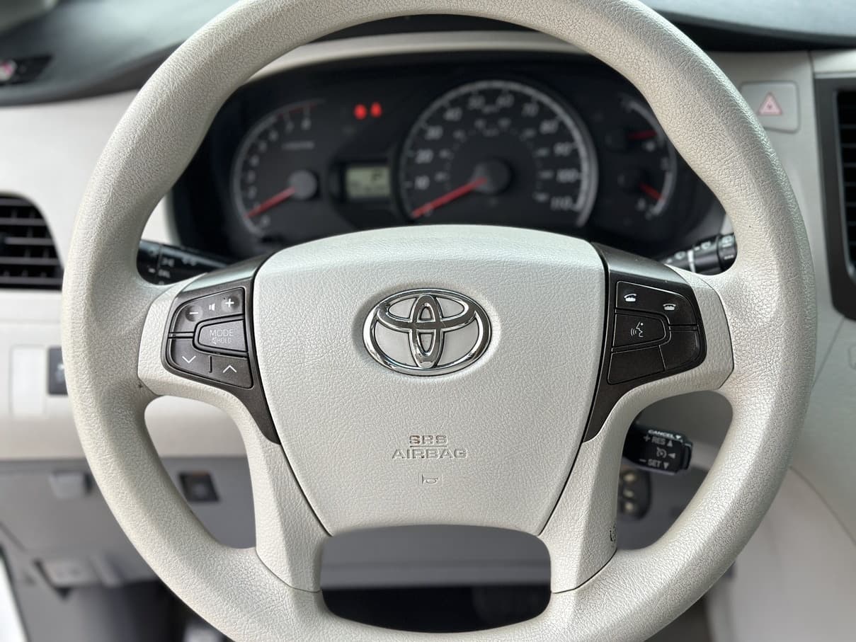 Vehicle photo