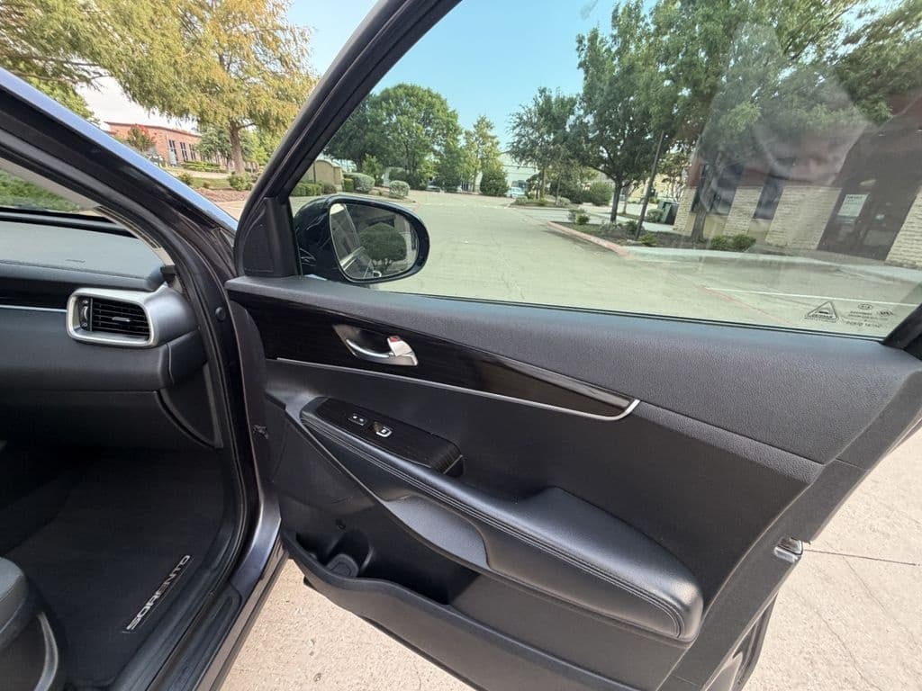 large car