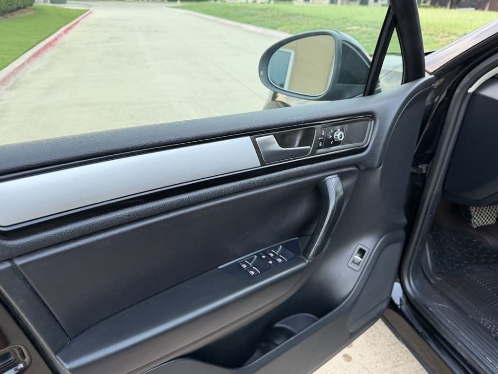 large car