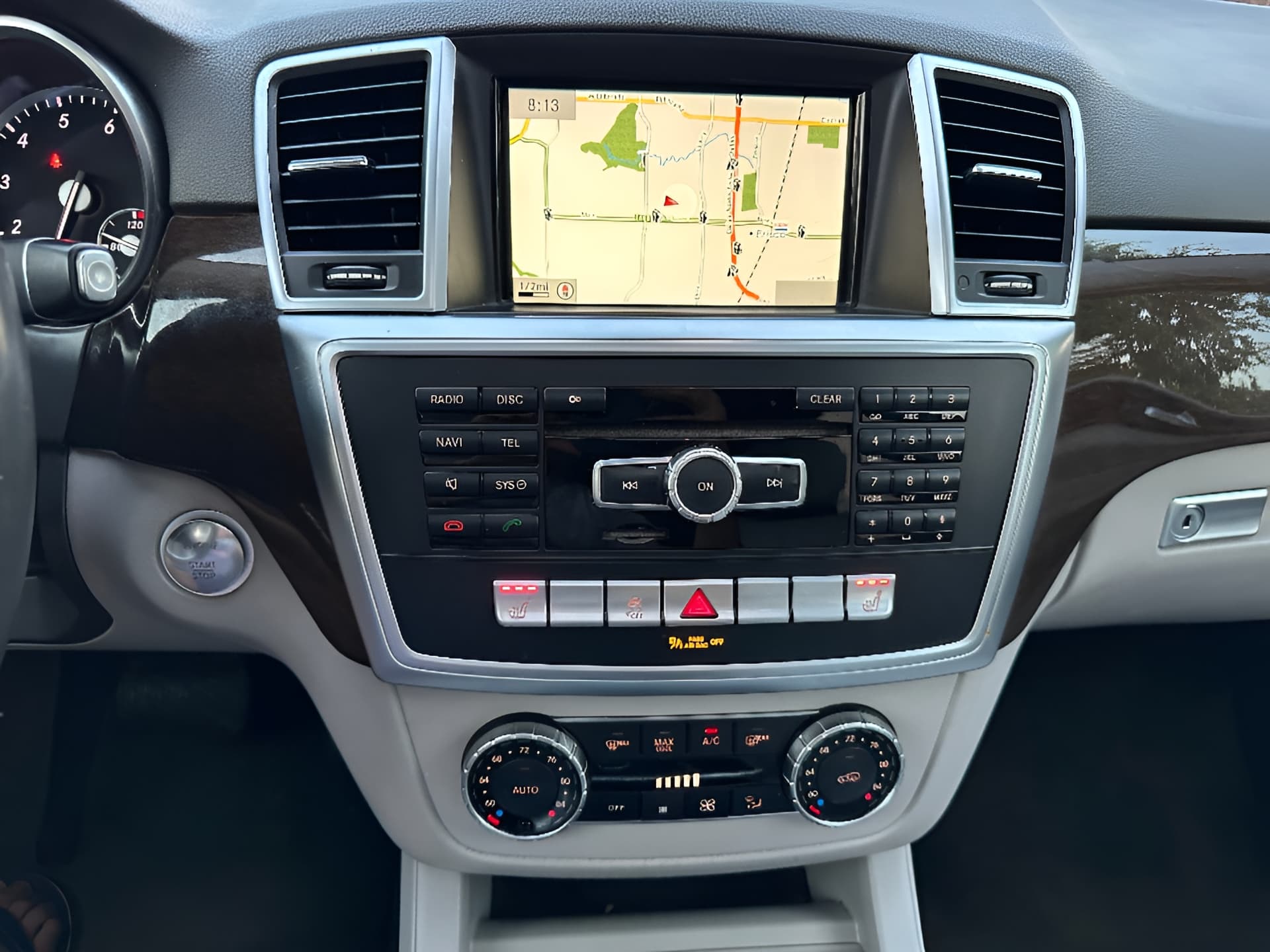 Vehicle photo