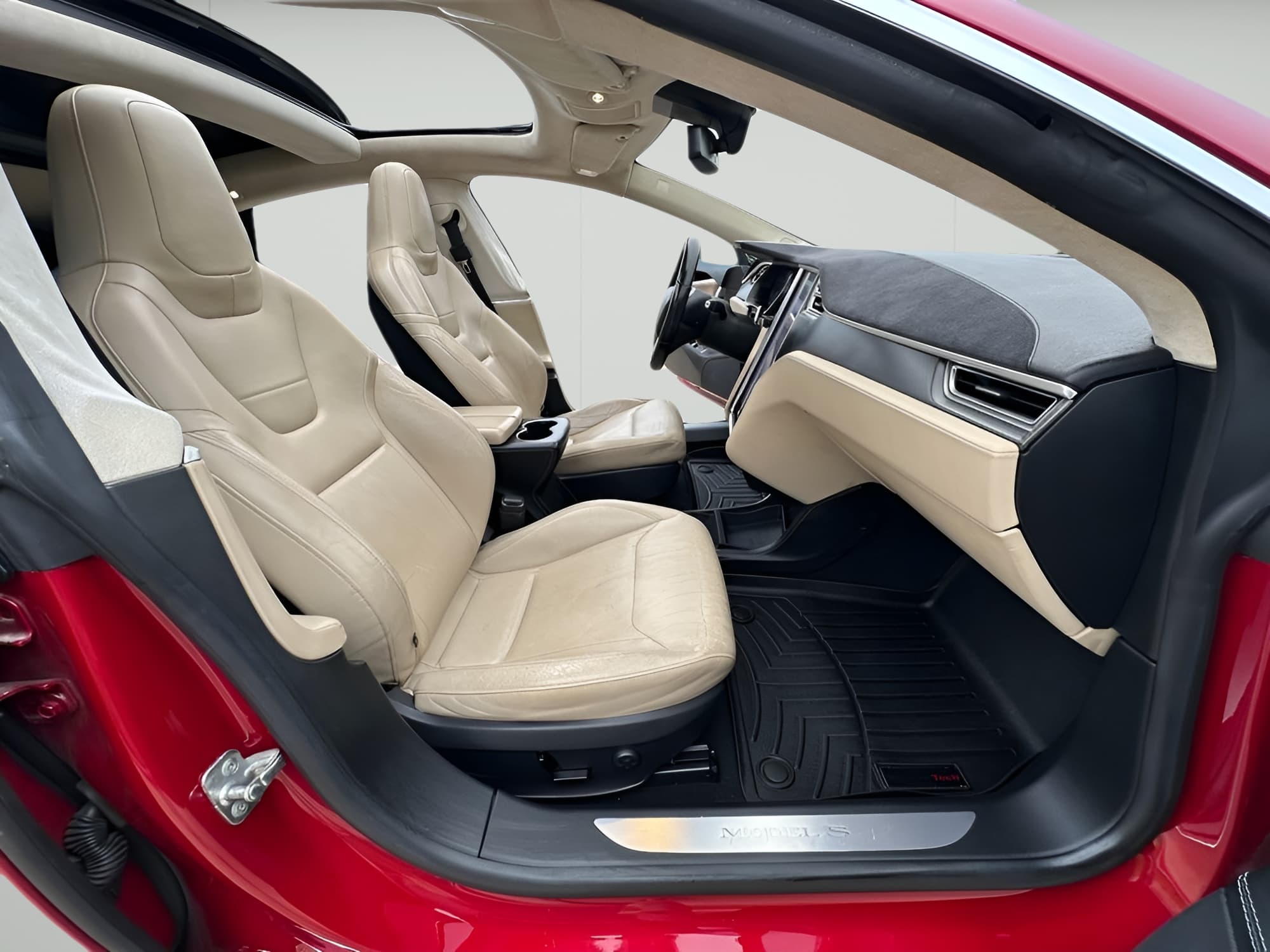 Vehicle photo