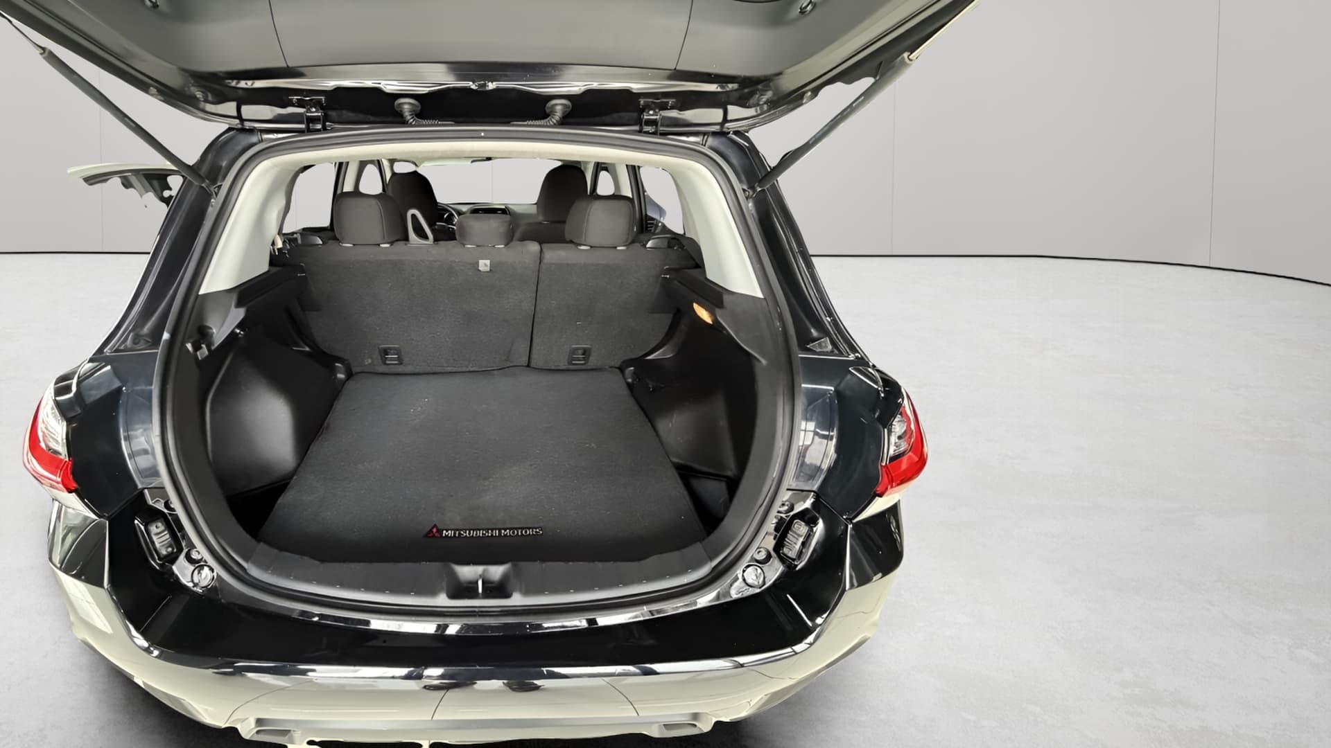 large car