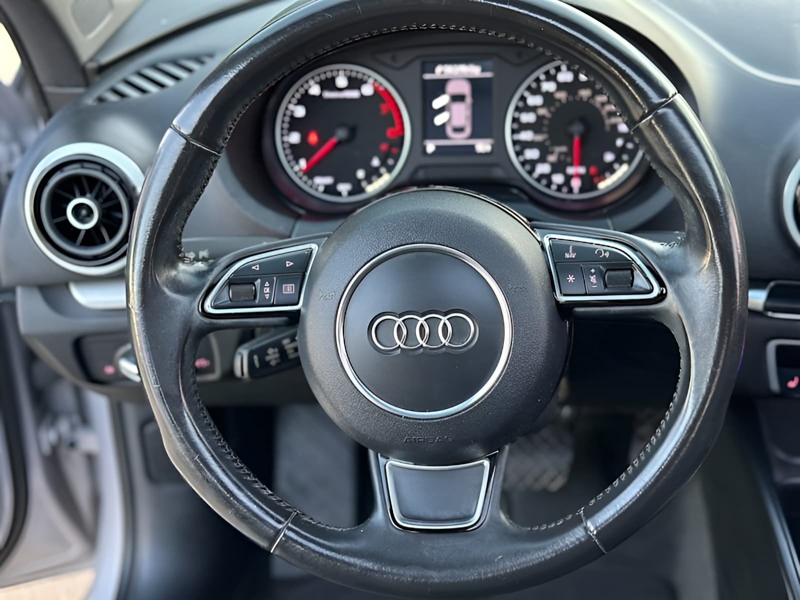 Vehicle photo