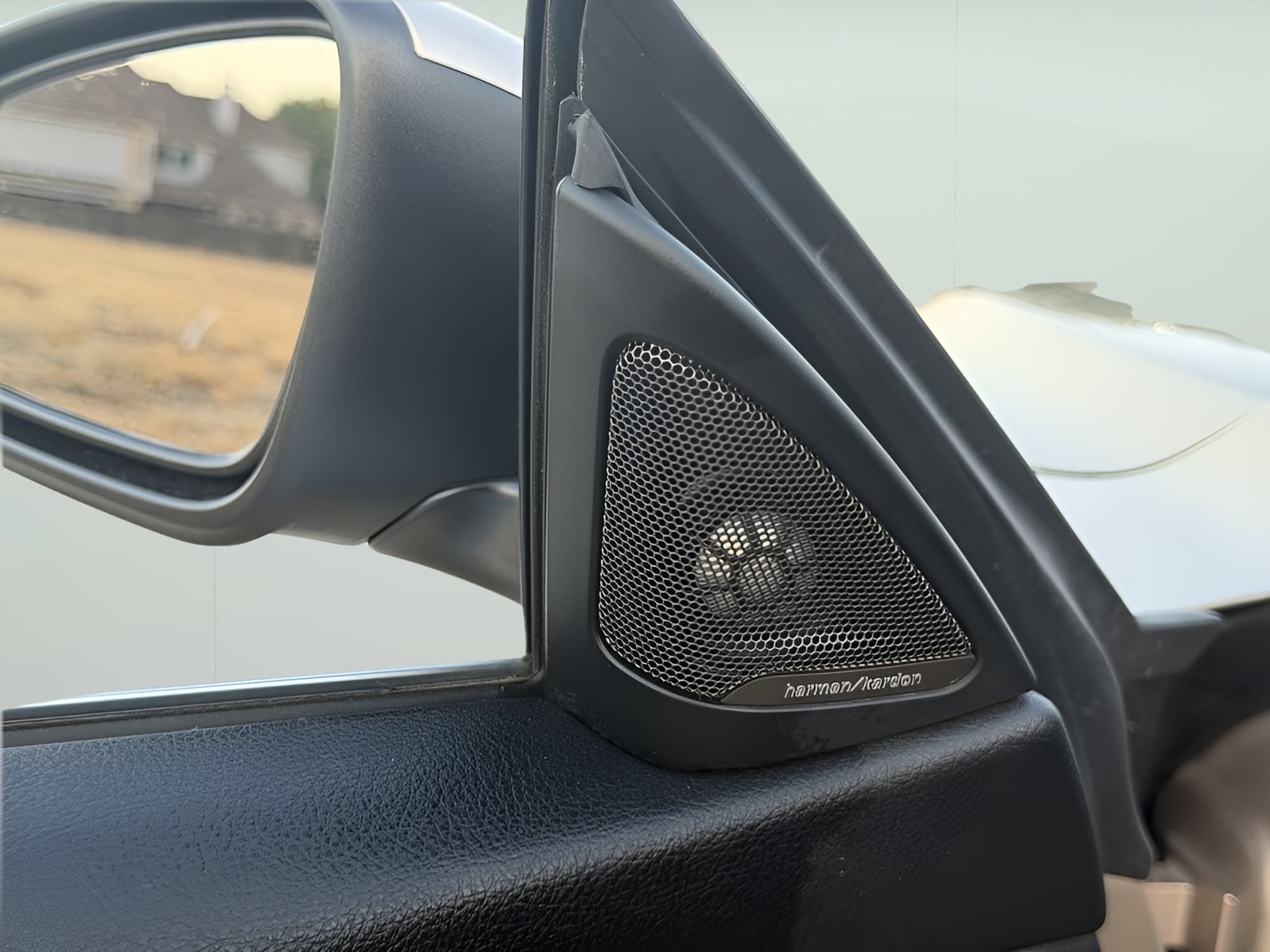 Vehicle photo