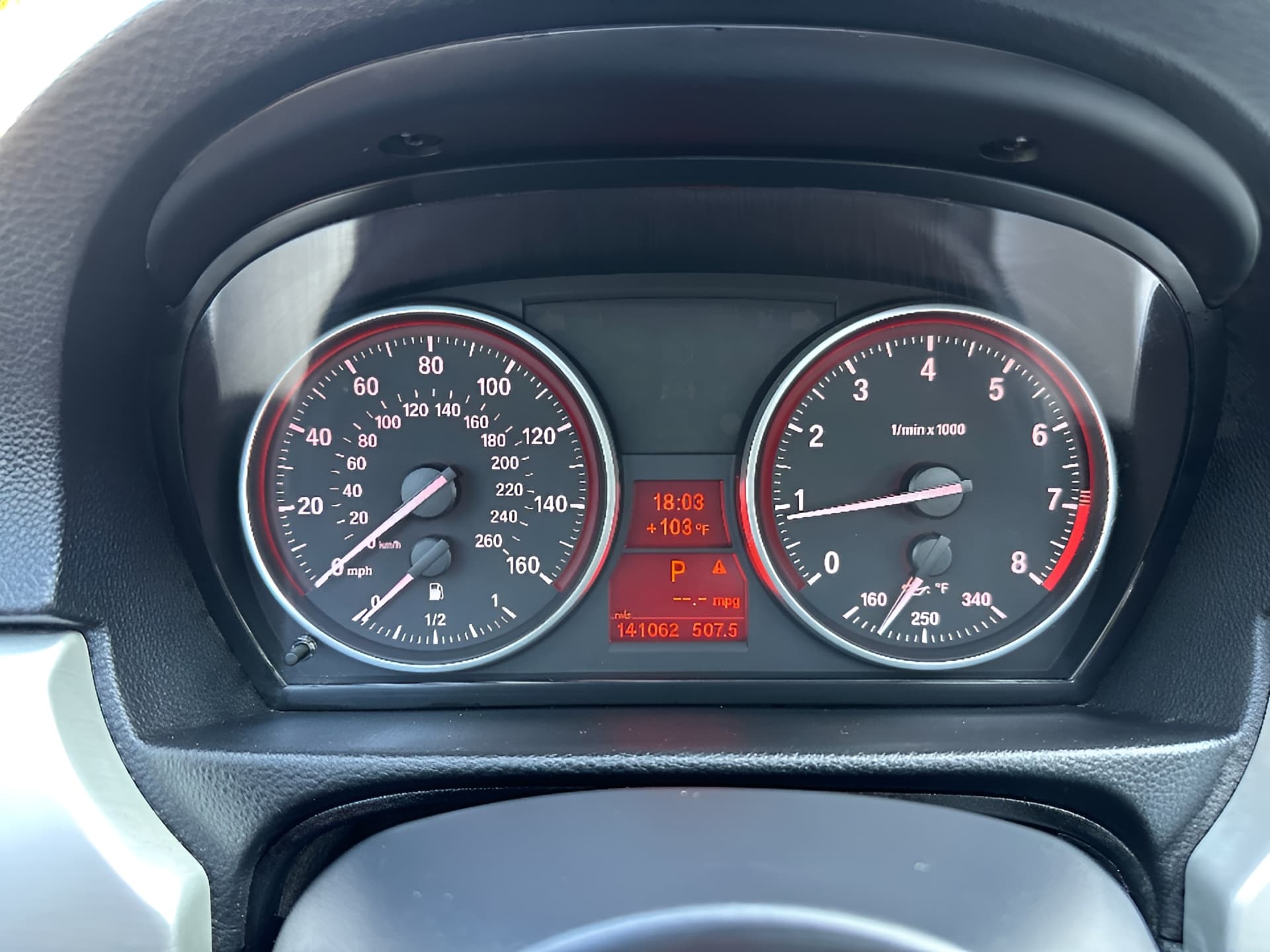 Vehicle photo
