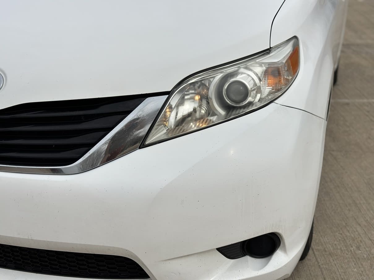 Vehicle photo