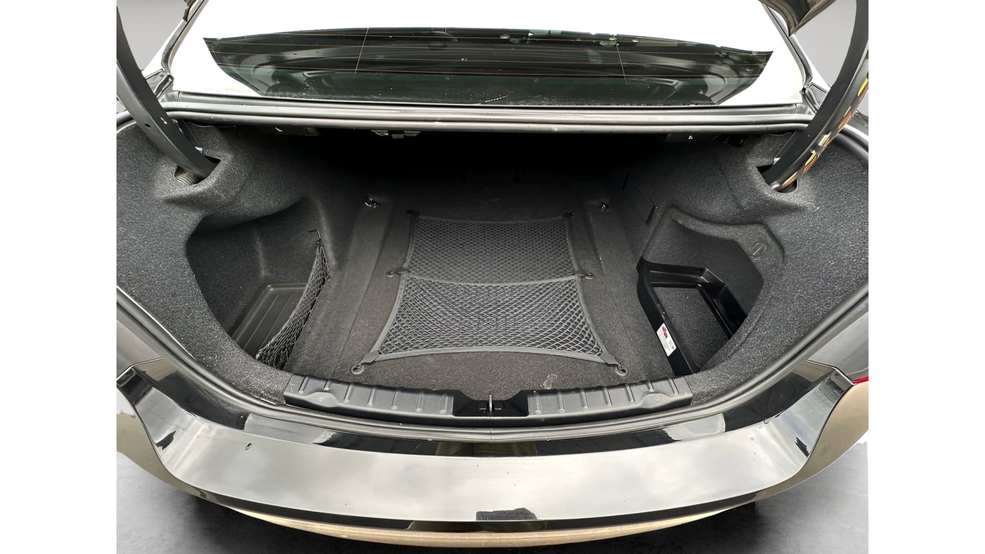 large car
