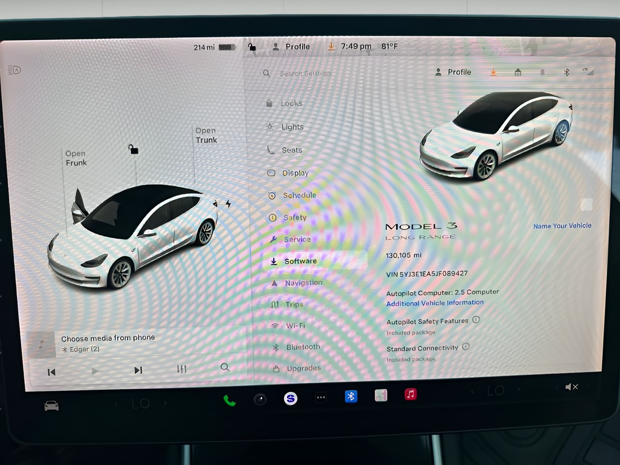 Vehicle photo