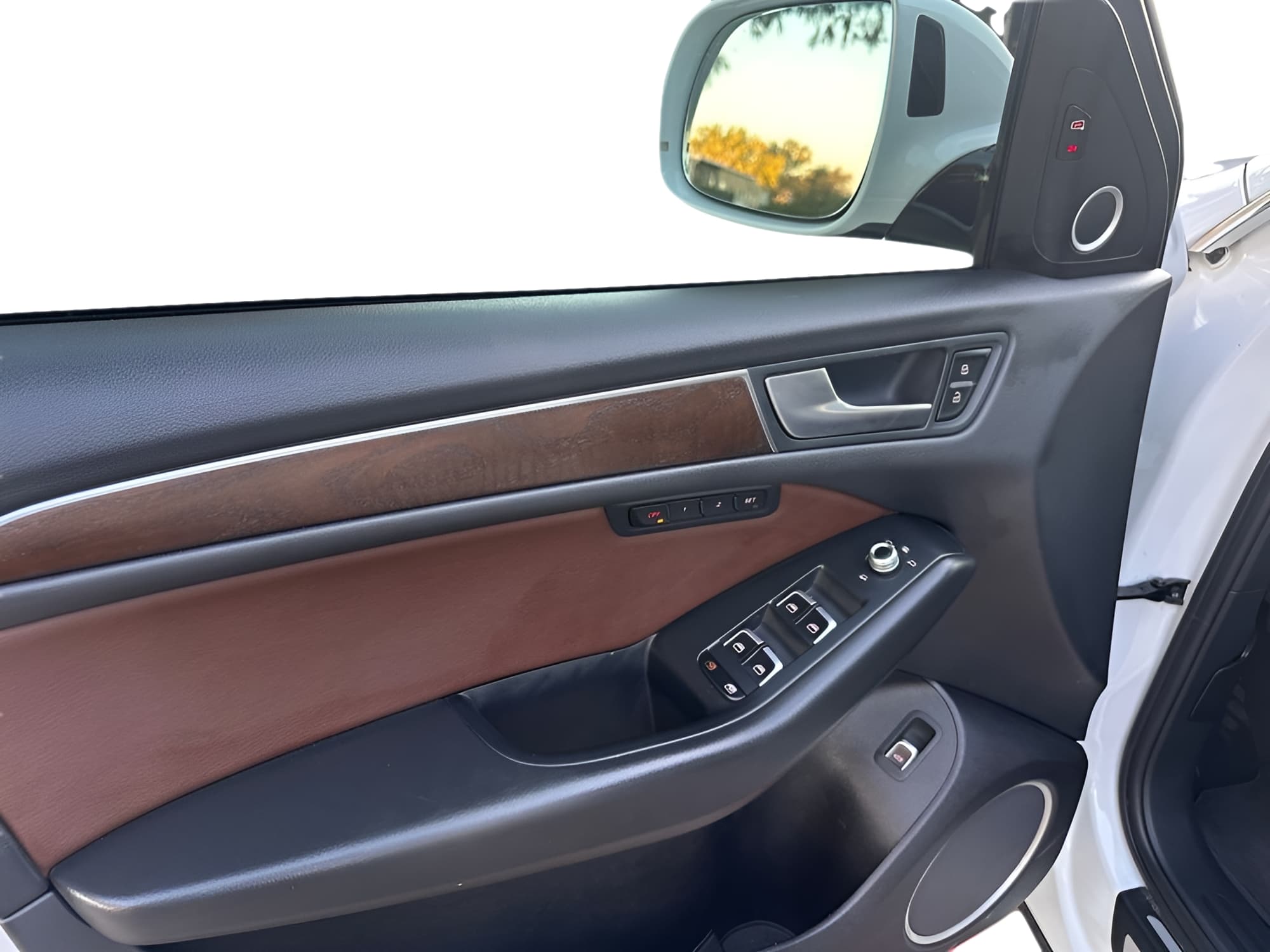 large car