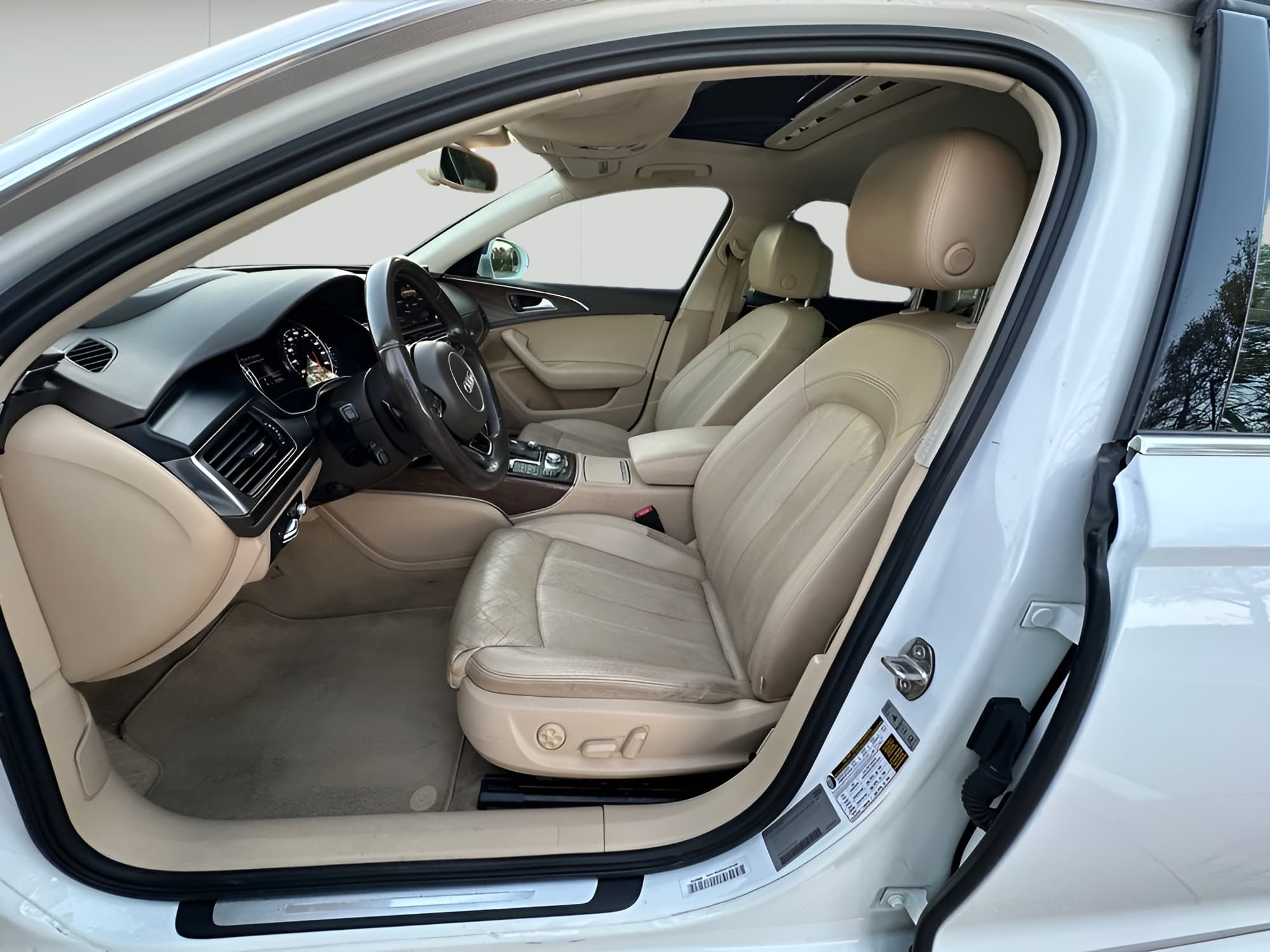 Vehicle photo