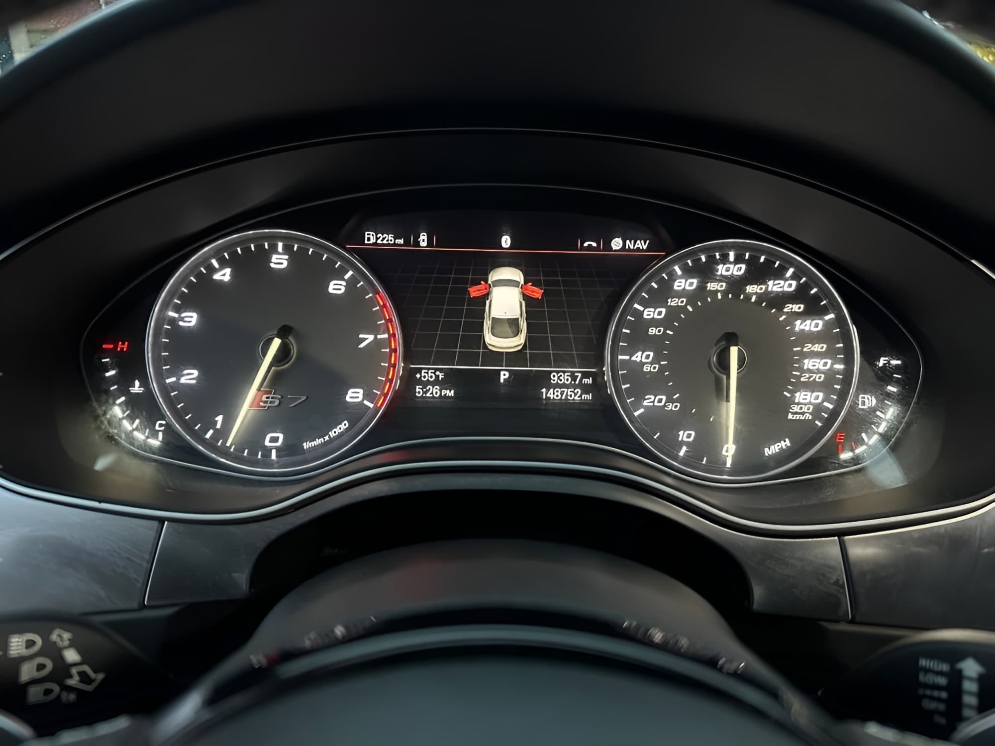 Vehicle photo