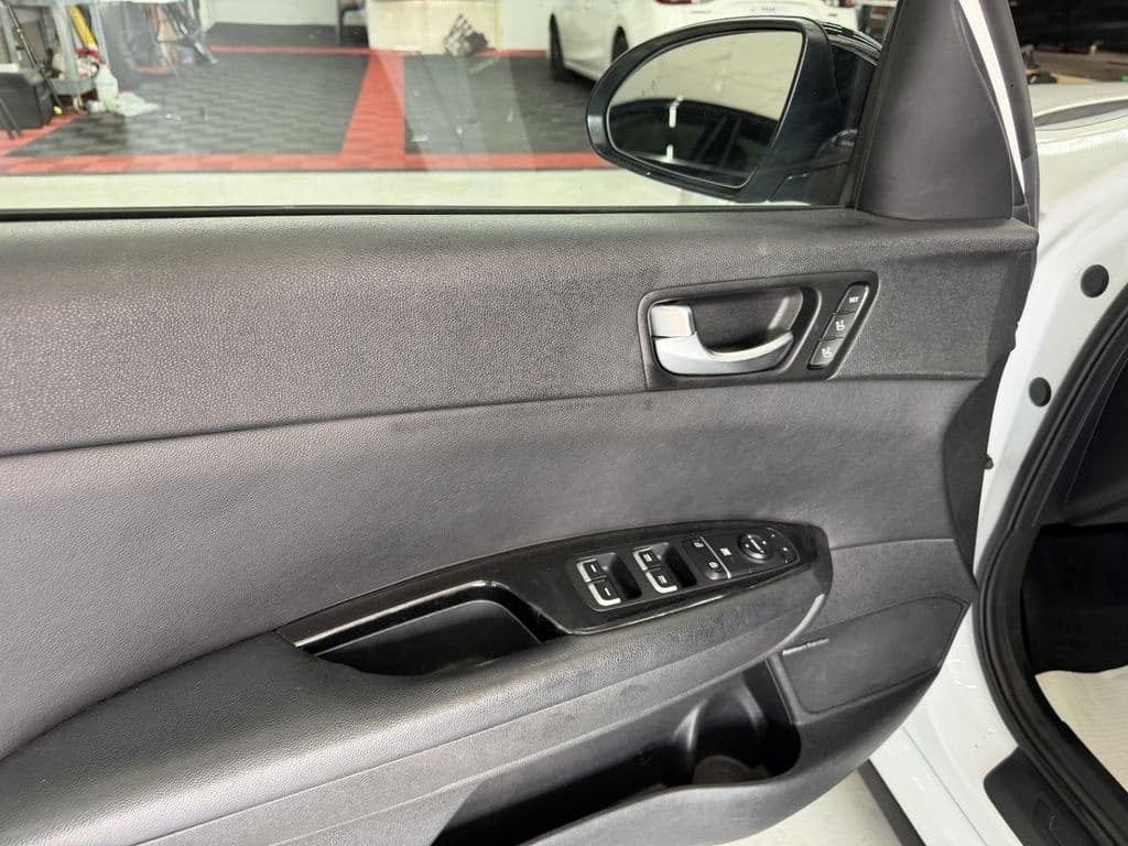 large car