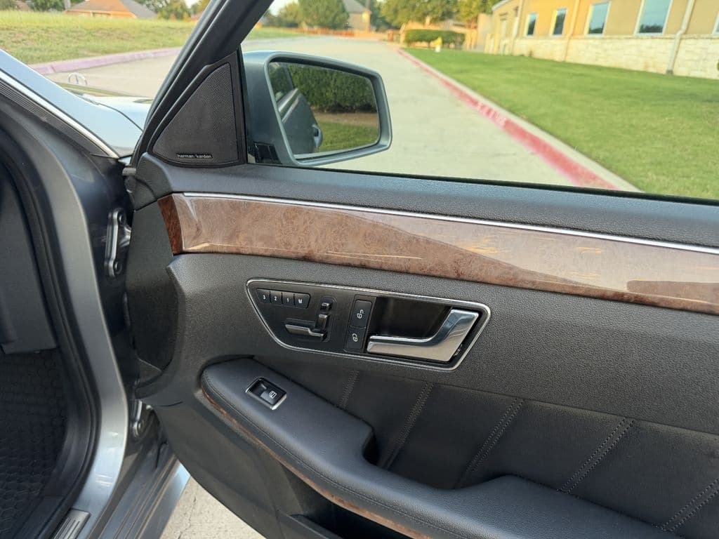 large car