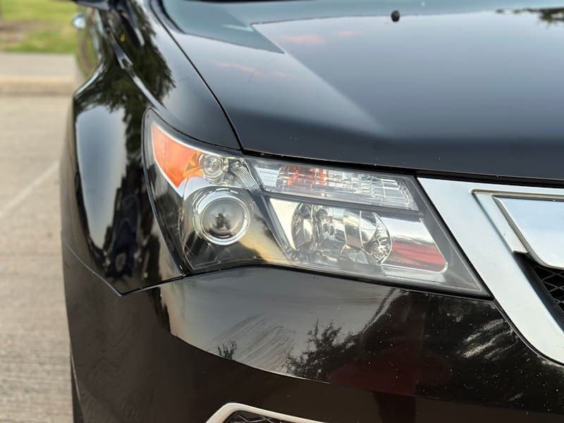 Vehicle photo