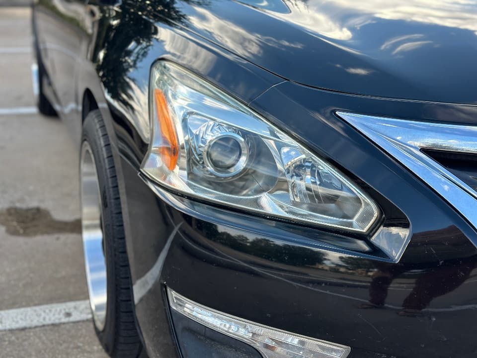 Vehicle photo
