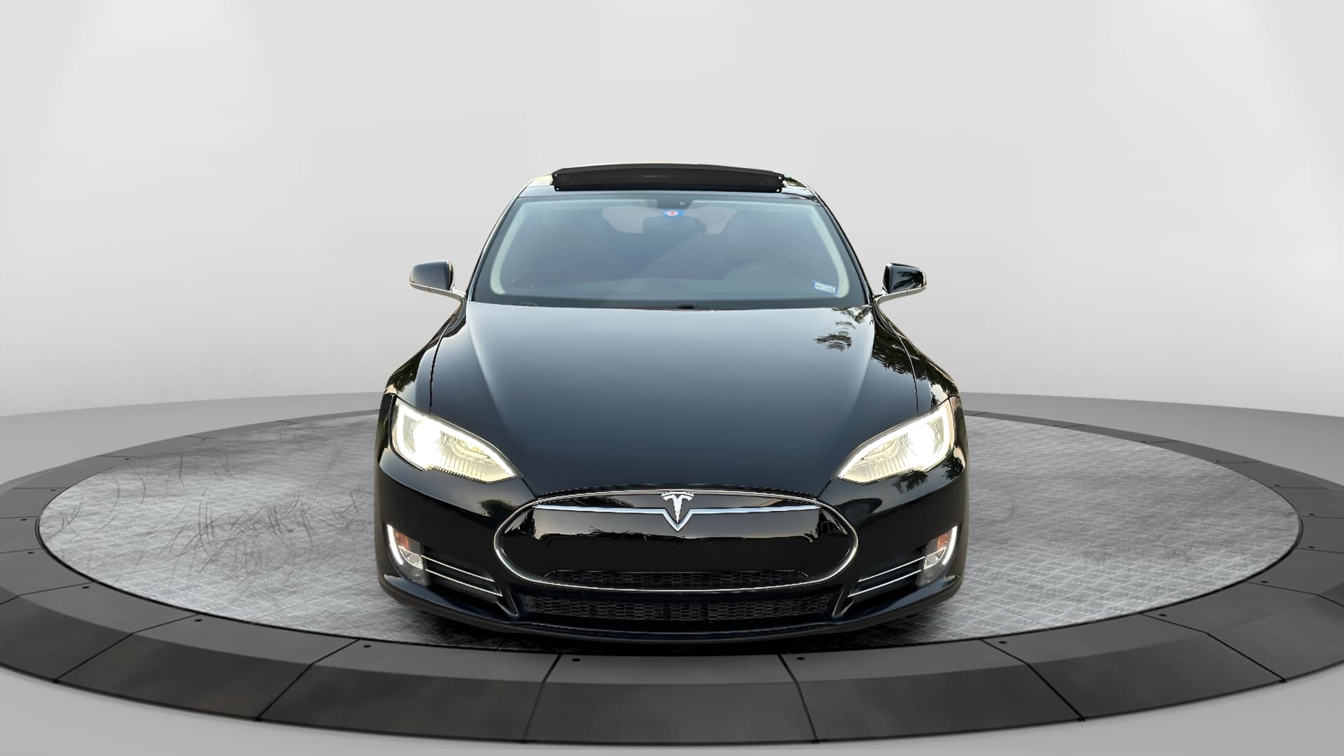 Vehicle photo