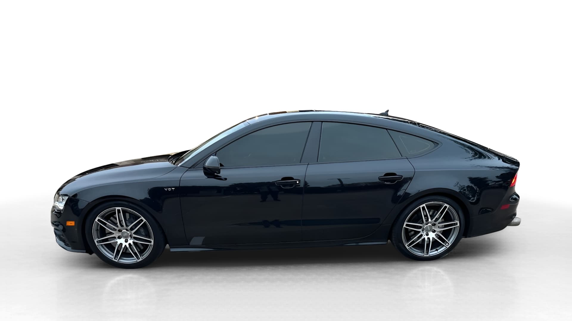 Vehicle photo